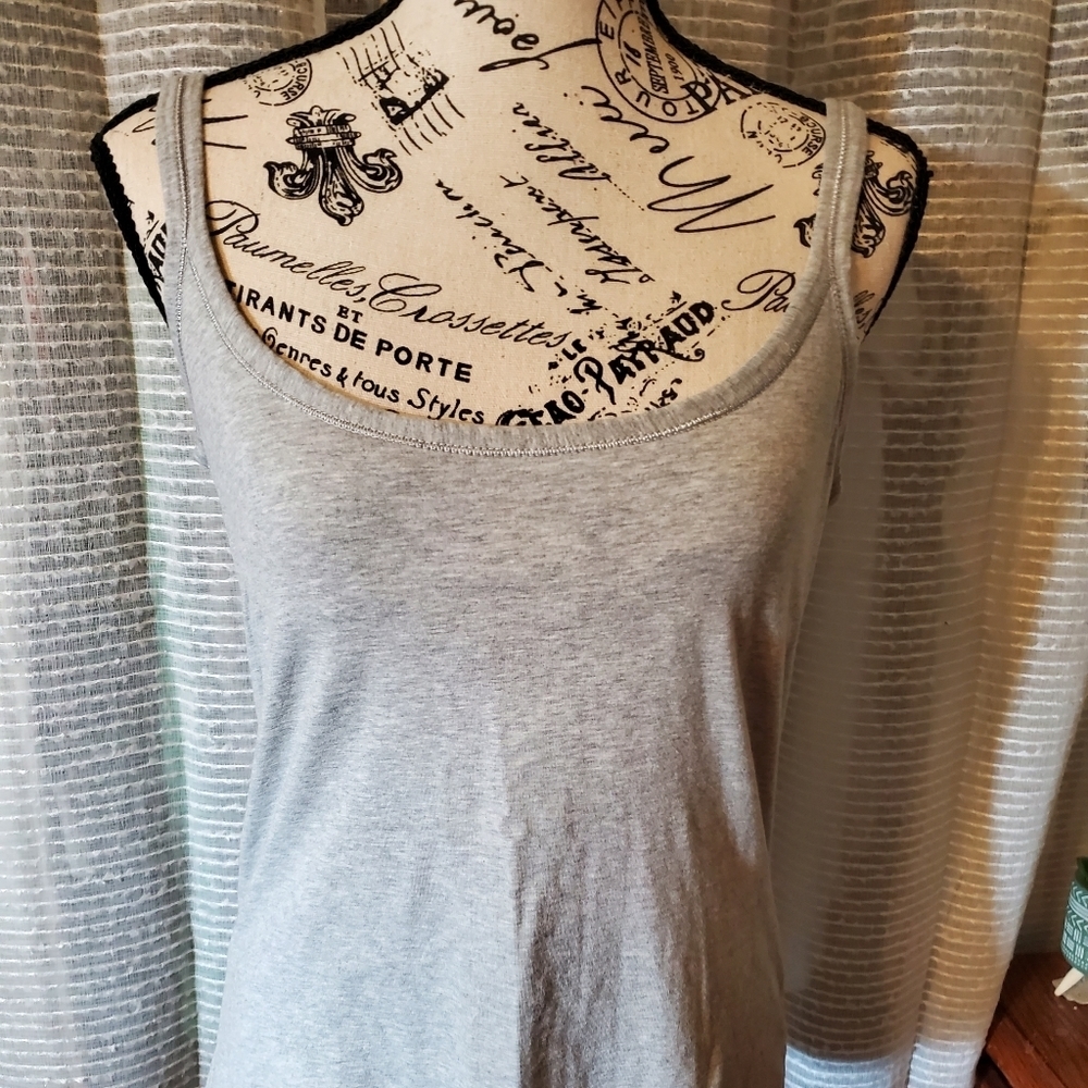 The Best Fitting Undershirt tank top sz xl